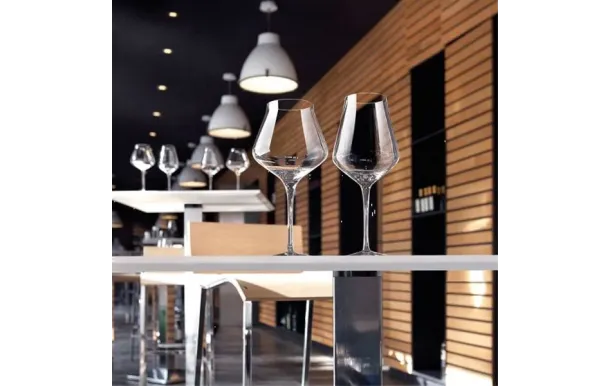 CHEF & SOMMELIER REV Q8623